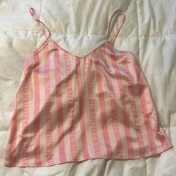 Victoria’s Secret Pink and Black Set - Picture 2 of 4